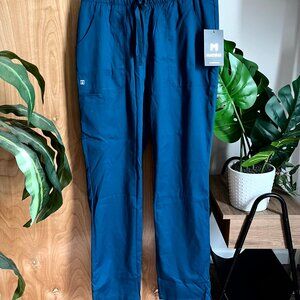 Blue Matrix by Maevn Women's Solid Scrub Pants - Size Medium